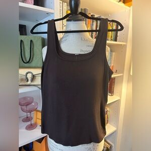 EUC Lululemon Hold Tight Square Neck tank in Espresso